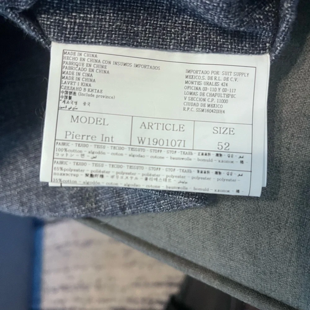 Suit Supply - Picture 5 of 5